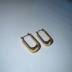 Elegant Gold Hoop Earrings with line detail | Slide Jewelry